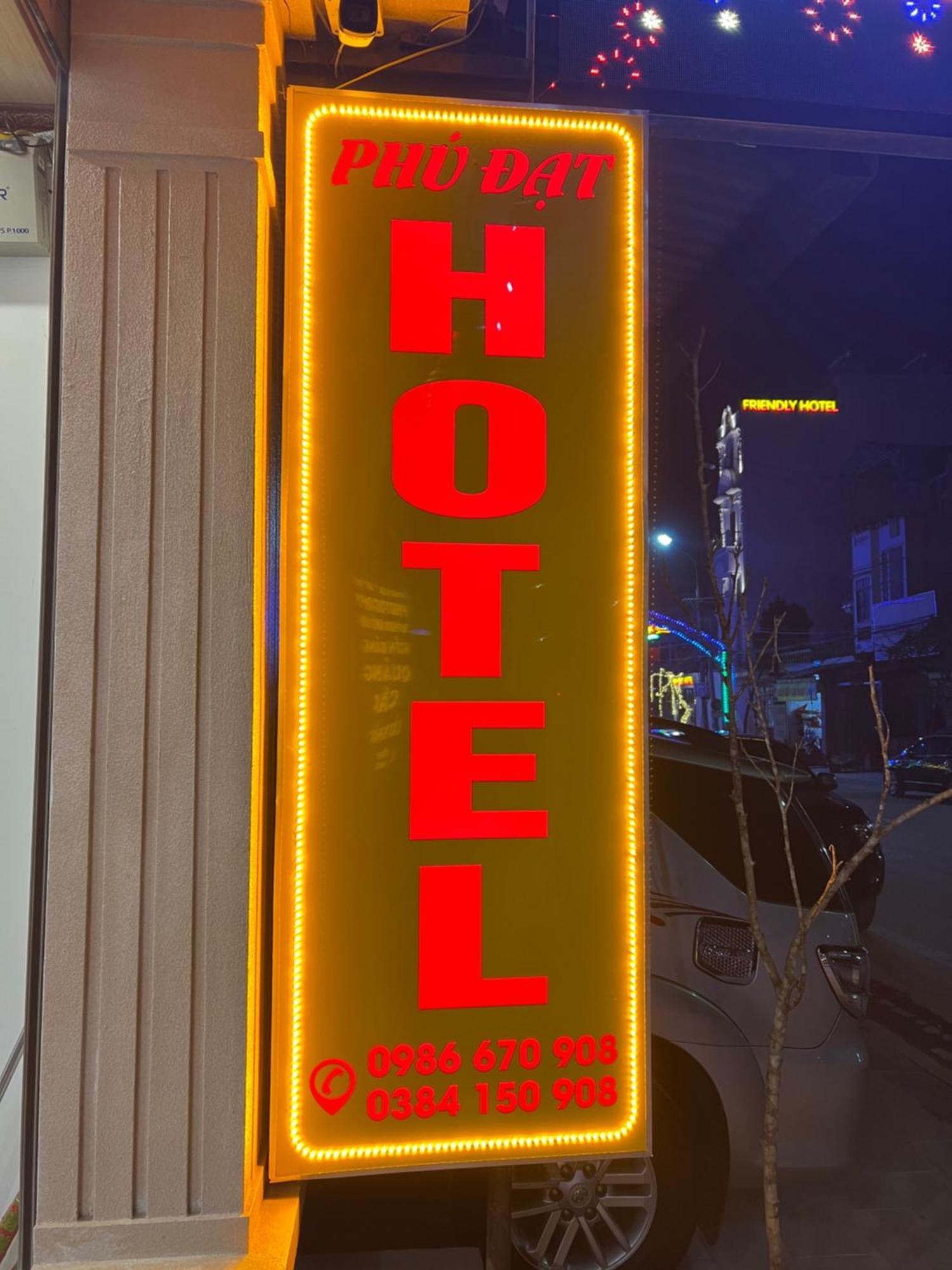 Phu Dat Hotel Dong Van  Eksteriør bilde